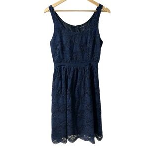 Banana Republic Navy Blue Floral Lace Fit & Flare Dress Sz 4 EUC